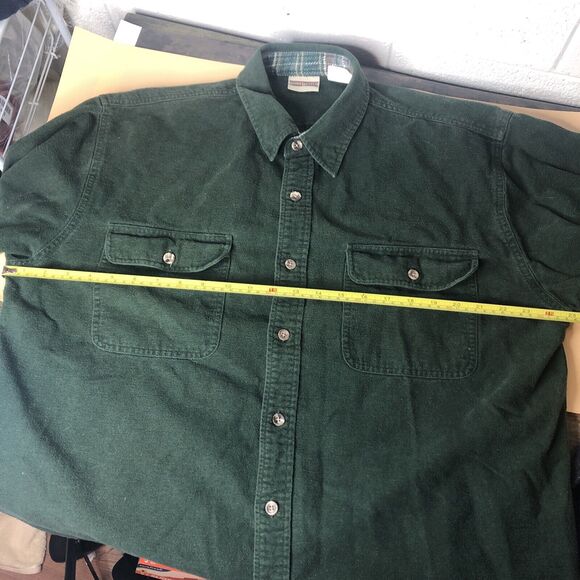 Field & Stream Green Flannel long sleeve Button Down Shirt  Pockets sz L VTG - Picture 9 of 10